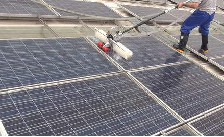 光伏電站已成家用電器，關(guān)于電站清洗我們應(yīng)該注意什么？
