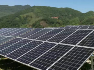 湖南婁底活光伏扶貧政 3年完成498個貧困村光伏電站建設
