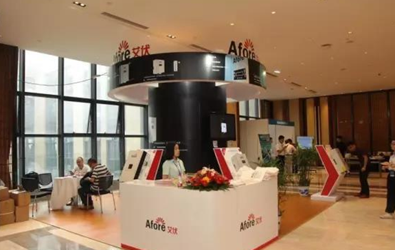 小伙伴們，有誰見過這款逆變器