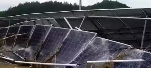 同樣裝個(gè)屋頂光伏電站，為啥我家花了4萬(wàn)，他家卻只用了2.5萬(wàn)？