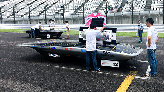 天合光能太陽(yáng)能賽車(chē)第三次衛(wèi)冕世界冠軍