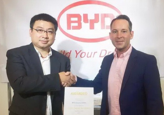 比亞迪儲(chǔ)能再獲國(guó)際大獎(jiǎng) 美國(guó)&ldquo;雙子星&rdquo;項(xiàng)目揚(yáng)名業(yè)界