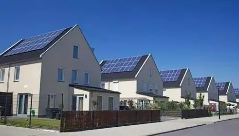 電價調(diào)整倒逼技術(shù)創(chuàng)新，光伏系統(tǒng)成本不斷下降，分布式光伏補(bǔ)貼下調(diào)當(dāng)真已箭在弦上？