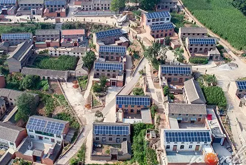 光伏發(fā)電造血扶貧，直接受益10萬元