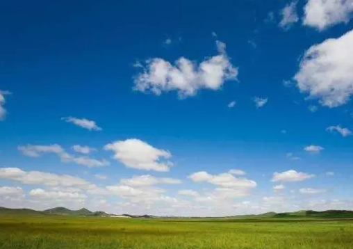 坐著賺錢!3萬元存銀行20年, 和投資光伏電站哪個更靠譜?電站凈賺4.3萬以上