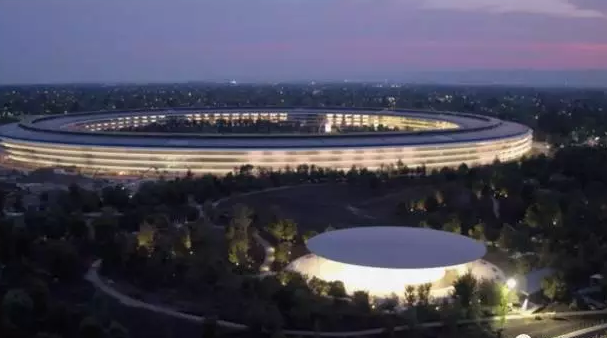 剛剛，iPhoneX在全球最大的屋頂光伏電站下發(fā)布！