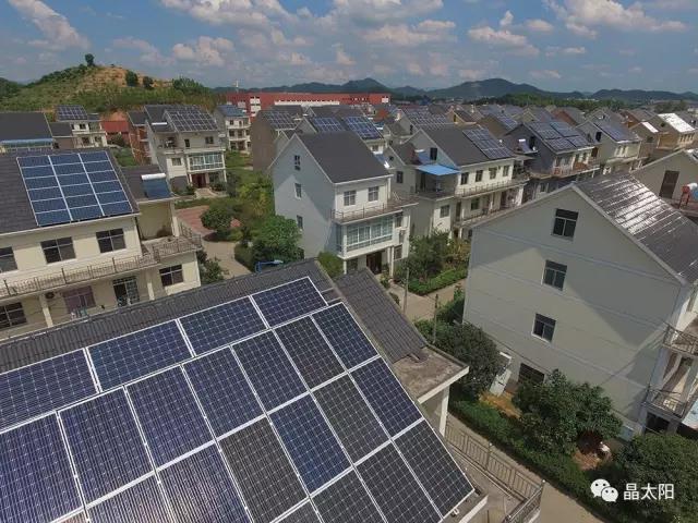 光伏發(fā)電每年賺一部Iphone8，抓緊時(shí)間安裝了！