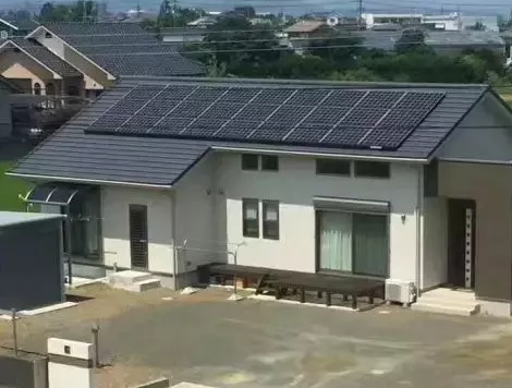 光伏補(bǔ)貼或?qū)⑾抡{(diào)，您此時(shí)最該做什么？