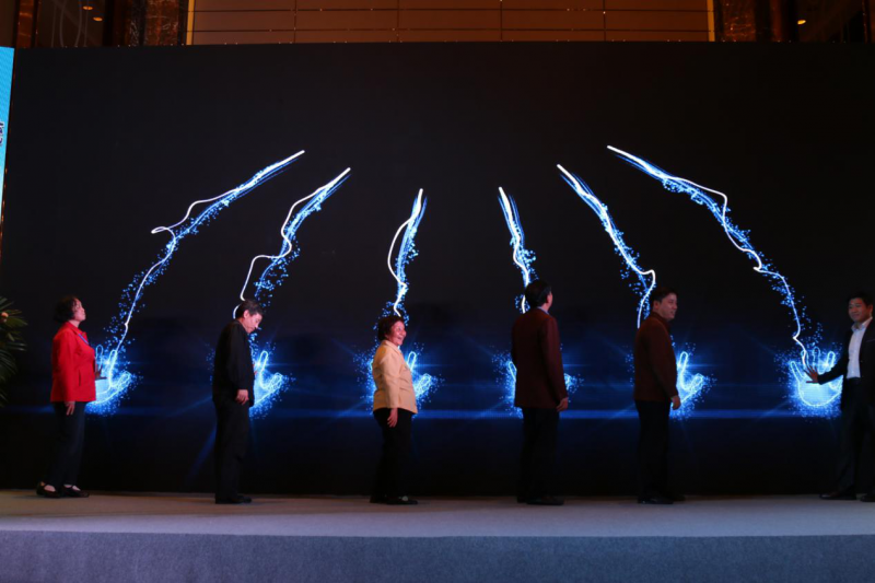 首個(gè)家用儲(chǔ)能光伏系統(tǒng)品牌——聚能·百姓+ 在中國(合肥)發(fā)布