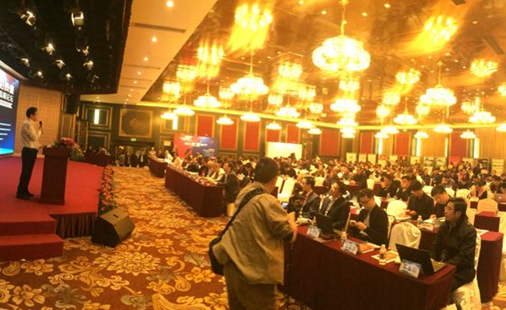 承載榮譽(yù)|錦浪科技斬獲&ldquo;十大組串式逆變器品牌&rdquo;殊榮