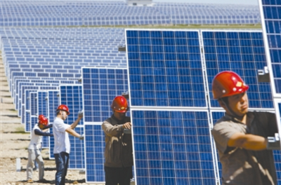 發(fā)展綠色能源 造福千家萬(wàn)戶(hù)——草原深處有光伏