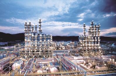 青海光伏產(chǎn)業(yè)&ldquo;光景&rdquo;無(wú)限 光伏&ldquo;硅谷&rdquo;正在崛起