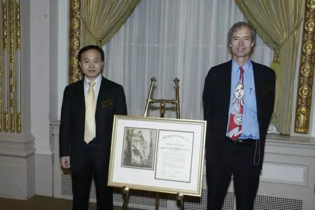 施正榮：僅以此文悼念我的師兄、朋友和同事Stuart Wenham 教授