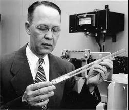 緬懷周總理&mdash;我國光伏發(fā)展的推動者