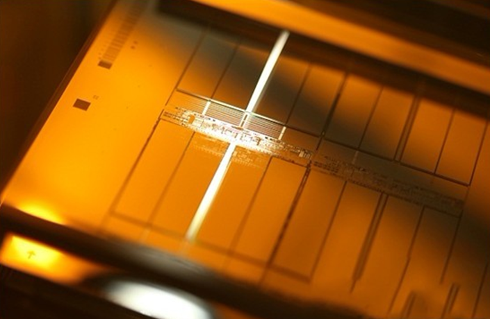 巨變之下 為中國(guó)制造強(qiáng)“芯”固體