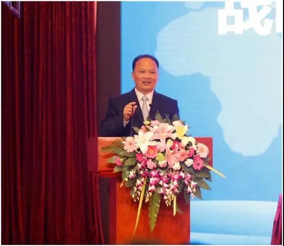 通威太陽能、上海微系統(tǒng)所、三峽資本正式簽訂SHJ太陽能電池產(chǎn)業(yè)化戰(zhàn)略合作協(xié)議