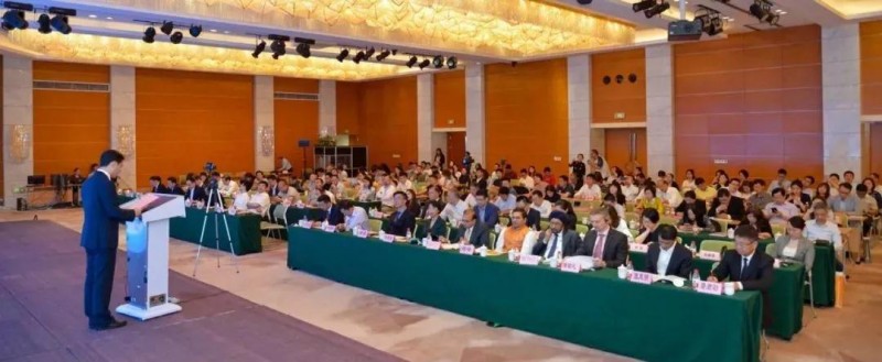 無(wú)錫會(huì)展業(yè)發(fā)展推介會(huì)暨CREC十周年新聞發(fā)布會(huì)在滬召開(kāi)