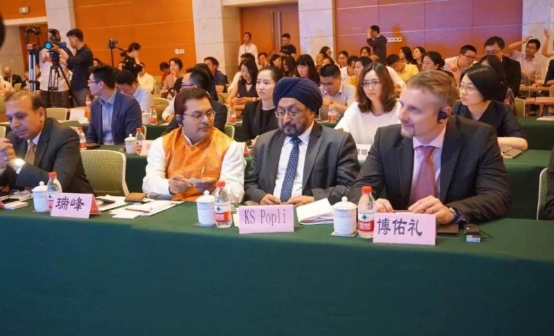 無(wú)錫會(huì)展業(yè)發(fā)展推介會(huì)暨CREC十周年新聞發(fā)布會(huì)在滬召開(kāi)