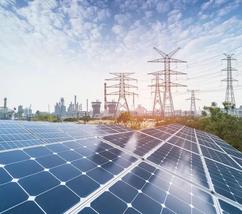 光伏逆變器太燙手？你需要給它散散熱了！