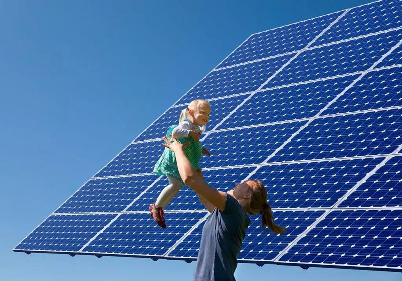 特朗普對(duì)進(jìn)口光伏征稅 正導(dǎo)致美國(guó)數(shù)十億美元太陽(yáng)能投資擱淺