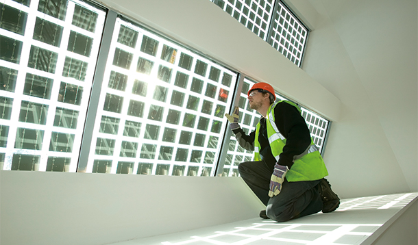 光伏新一輪價格戰(zhàn):大廠商以價換量 部分中小廠商臨出局