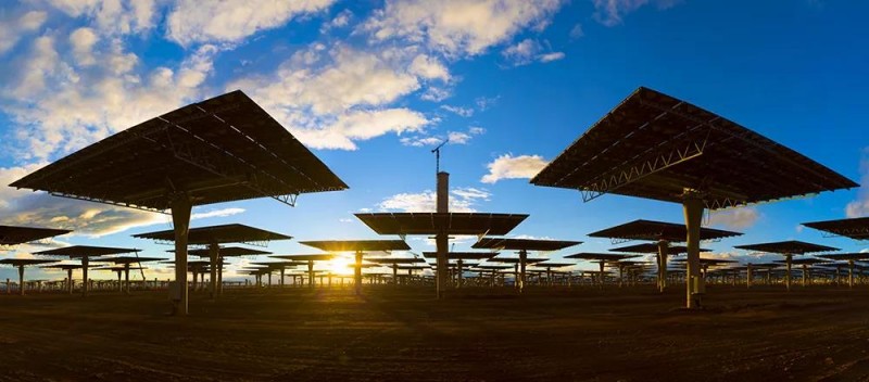 強！中國能建編制世界首部光熱發(fā)電設(shè)計標(biāo)準(zhǔn)發(fā)布