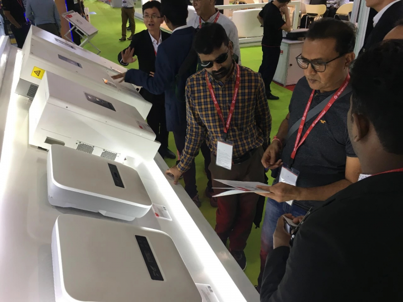 用態(tài)度，匯聚點(diǎn)滴溫度。