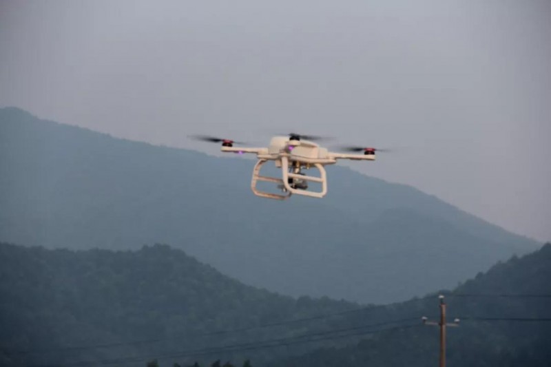 光伏新時(shí)代，運(yùn)維迎未來(lái)：創(chuàng)動(dòng)科技無(wú)人機(jī)亮相分布式光伏電站運(yùn)維大會(huì)