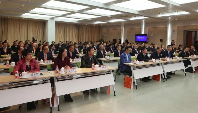 賦能啟智 洞見(jiàn)未來(lái) | 陽(yáng)光商學(xué)院成立啦！