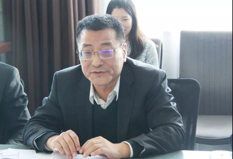 鑒衡向陽光電源、華為、禾望頒發(fā)國內(nèi)首批逆變器新能標(biāo)認(rèn)證證書