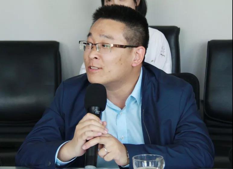 鑒衡向陽光電源、華為、禾望頒發(fā)國內(nèi)首批逆變器新能標(biāo)認(rèn)證證書